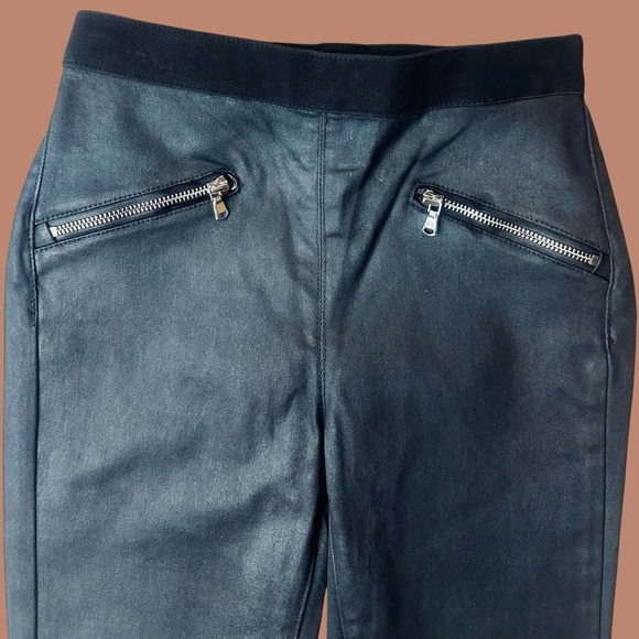NWT Blank NYC Black Coated Denim Pull-On Zipper Detail Legging Size 25 - Picture 8 of 16